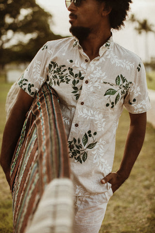 Maile Print Wing Collared Shirt